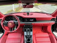 2022 Porsche 911 Targa 4S 3.0T, чёрный — фото 3