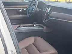 2023 Volvo V90 Cross Country B5 AWD, белый — фото 15