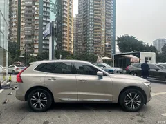 2023 Volvo XC60 B5 4WD Zhiyi Luxury — фото 4