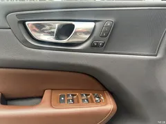 2023 Volvo XC60 B5 4WD Zhiyi Luxury — фото 17