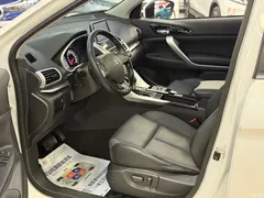 2021 Mitsubishi Yi Ge 1.5T CVT 4WD Burning Love, белый — фото 4