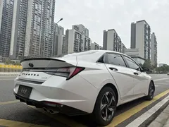 2021 Hyundai Elantra 240TGDi DCT LUX Premium, белый — фото 7