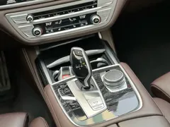 2021 BMW 7 Series 730Li M, чёрный — фото 5