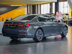 2019 BMW 7 Series 750Li xDrive V8 M Sport Package — фото 4