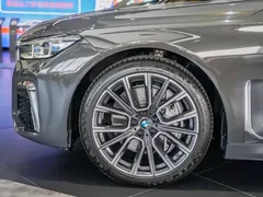 2019 BMW 7 Series 750Li xDrive V8 M Sport Package — фото 7