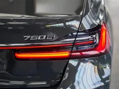 2019 BMW 7 Series 750Li xDrive V8 M Sport Package — фото 22