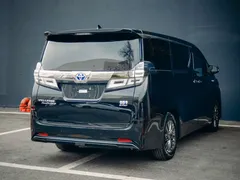 2020 Toyota Vellfire Hybrid 2.5L HV Premium, чёрный — фото 4