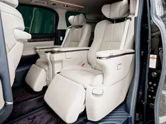 2020 Toyota Vellfire Hybrid 2.5L HV Premium, чёрный — фото 13