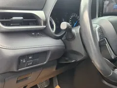 2023 Toyota Highlander 2.5L Smart Hybrid 4WD Premium 7, белый — фото 9