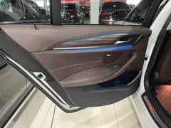 2021 BMW 5 Series 535Le, белый — фото 8
