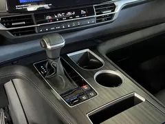 2021 Toyota Sienna 2.5L Hybrid Premium — фото 11