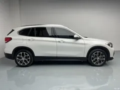2021 BMW X1 sDrive25Li Leading Model, белый — фото 4