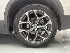 2021 BMW X1 sDrive25Li Leading Model, белый — фото 19