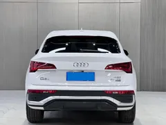 2022 Audi Q5L Sportback 40 TFSI, белый — фото 4