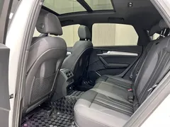 2022 Audi Q5L Sportback 40 TFSI, белый — фото 8