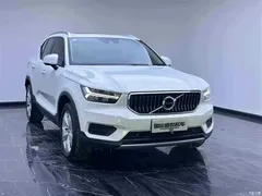 2022 Volvo XC40 T4 4WD Zhixing Fashion, белый — фото 3