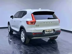 2022 Volvo XC40 T4 4WD Zhixing Fashion, белый — фото 6