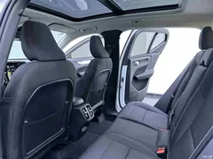 2022 Volvo XC40 T4 4WD Zhixing Fashion, белый — фото 10