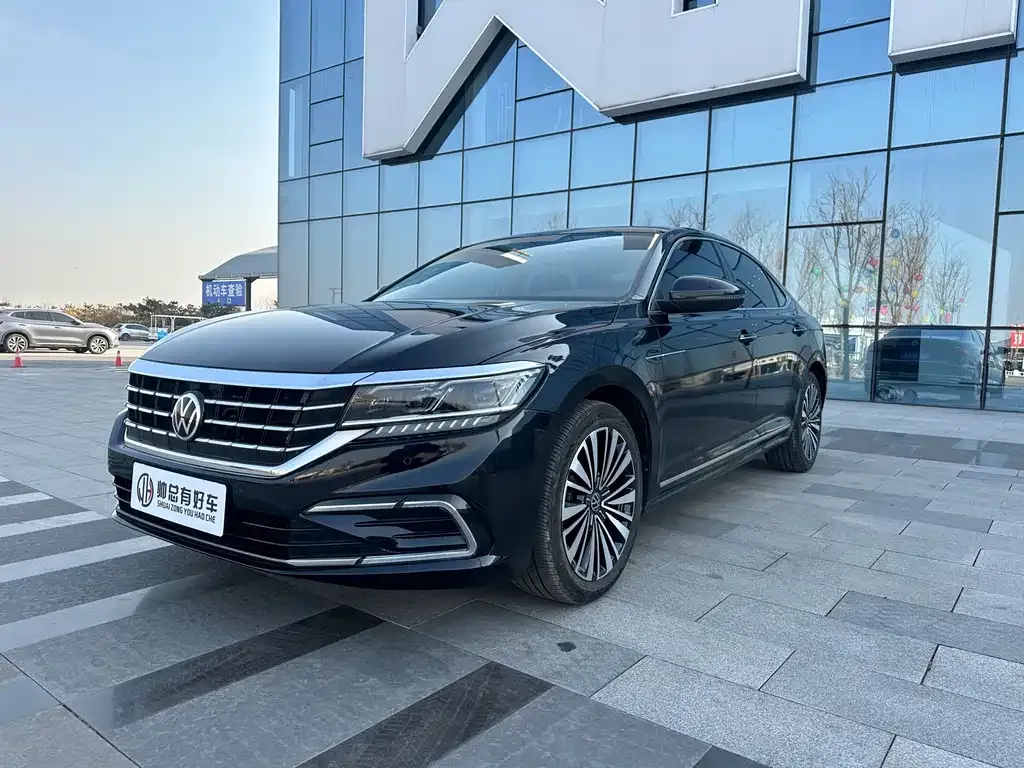 2021 Volkswagen Passat 330TSI Luxury