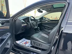 2021 Volkswagen Passat 330TSI Luxury, чёрный — фото 5