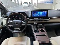 2023 Toyota Granvia 2.5L Hybrid Luxury, чёрный — фото 11