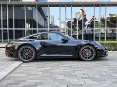 2019 Porsche 911 Carrera 4S 3.0T, чёрный — фото 5