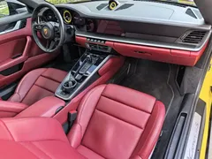 2019 Porsche 911 Carrera 4S 3.0T, чёрный — фото 26