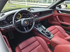 2019 Porsche 911 Carrera 4S 3.0T, чёрный — фото 32