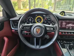 2019 Porsche 911 Carrera 4S 3.0T, чёрный — фото 35