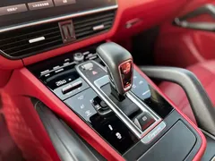 2022 Porsche Cayenne E-Hybrid 2.0T PHEV Platinum, белый — фото 21