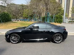 2022 Subaru BRZ 2.4L MT, чёрный — фото 4