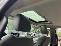 2023 Toyota Sienna 2.5L Hybrid Luxury, белый — фото 4