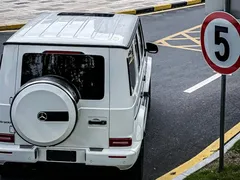 2022 Mercedes-Benz G-Class G 500, белый — фото 6