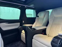 2020 Lexus LM 300h, чёрный — фото 8