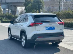 2021 Toyota RAV4 2.0L CVT 4WD Fashion, белый — фото 4