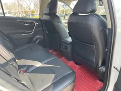 2021 Toyota RAV4 2.0L CVT 4WD Fashion, белый — фото 12