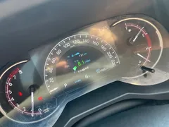 2021 Toyota RAV4 2.0L CVT 4WD Fashion, белый — фото 13