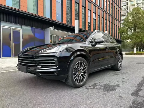 2022 Porsche Cayenne 3.0T Platinum