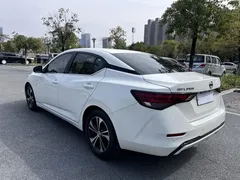 2022 Nissan Sylphy 1.6L XL CVT, белый — фото 11