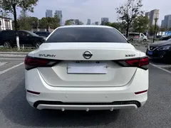 2022 Nissan Sylphy 1.6L XL CVT, белый — фото 12