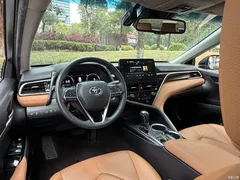 2021 Toyota Camry 2.5G Luxury — фото 18