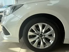 2020 Subaru Legacy modified 2.5i AWD Fashion, белый — фото 6