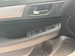 2020 Subaru Legacy modified 2.5i AWD Fashion, белый — фото 20
