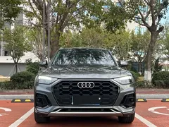 2022 Audi Q5L 40T — фото 2
