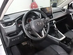 2022 Toyota Wildlander 2.0L CVT 2WD Luxury, белый — фото 9