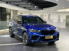 2022 BMW X5 M, синий — фото 3
