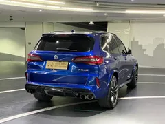 2022 BMW X5 M, синий — фото 18