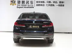2022 BMW 5 Series 525Li M Sport Package, чёрный — фото 5