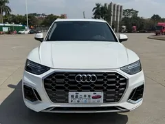2021 Audi Q5L 40 TFSI, белый — фото 2