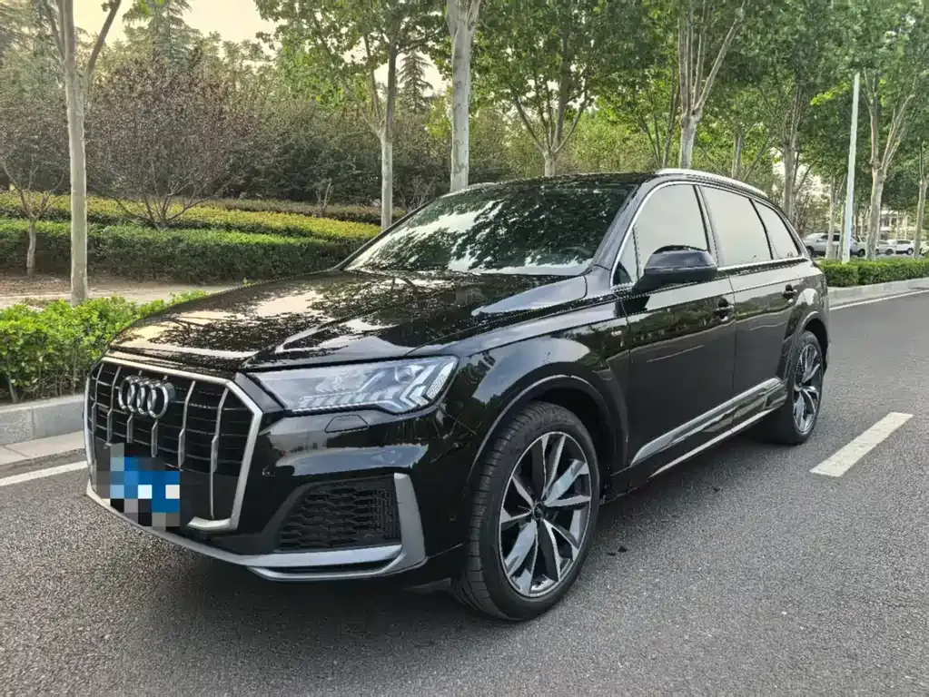 2022 Audi Q7 55 TFSI quattro S line